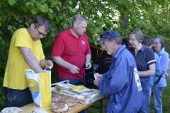Brotbacken-im-Steinbackofen_063