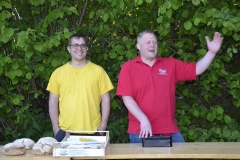 Brotbacken-im-Steinbackofen_068